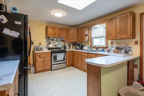 7 Watts Lane Thomaston ME 04861