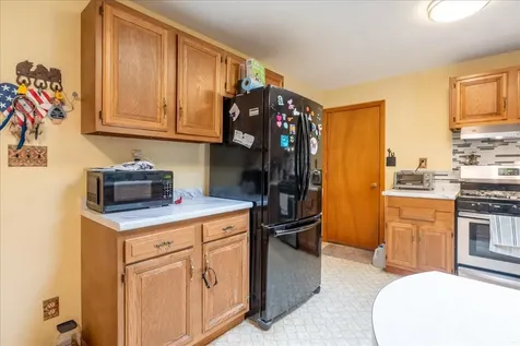 7 Watts Lane Thomaston ME 04861