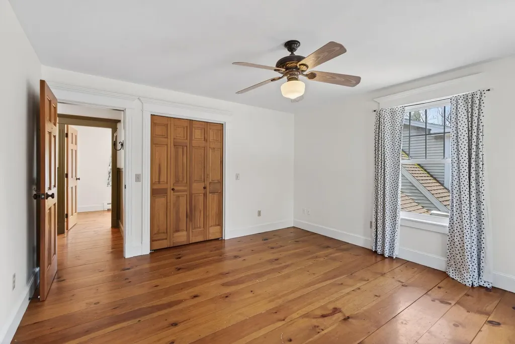 17 Richard Road Gorham ME 04038