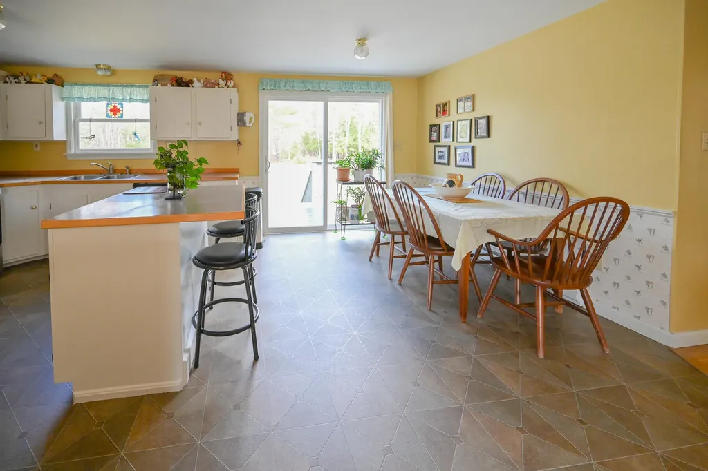 432 Sokokis Avenue Limington ME 04049