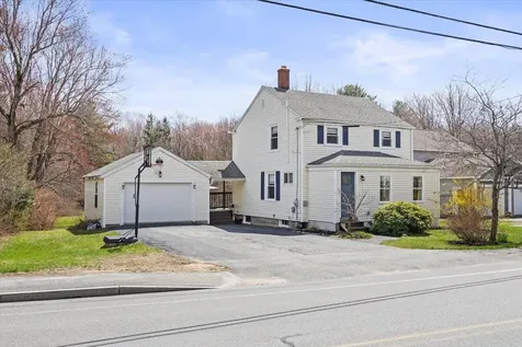 42 Narragansett Street Gorham ME 04038
