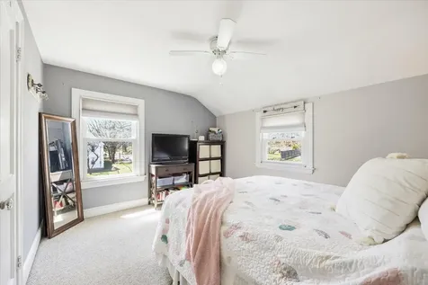 42 Narragansett Street Gorham ME 04038