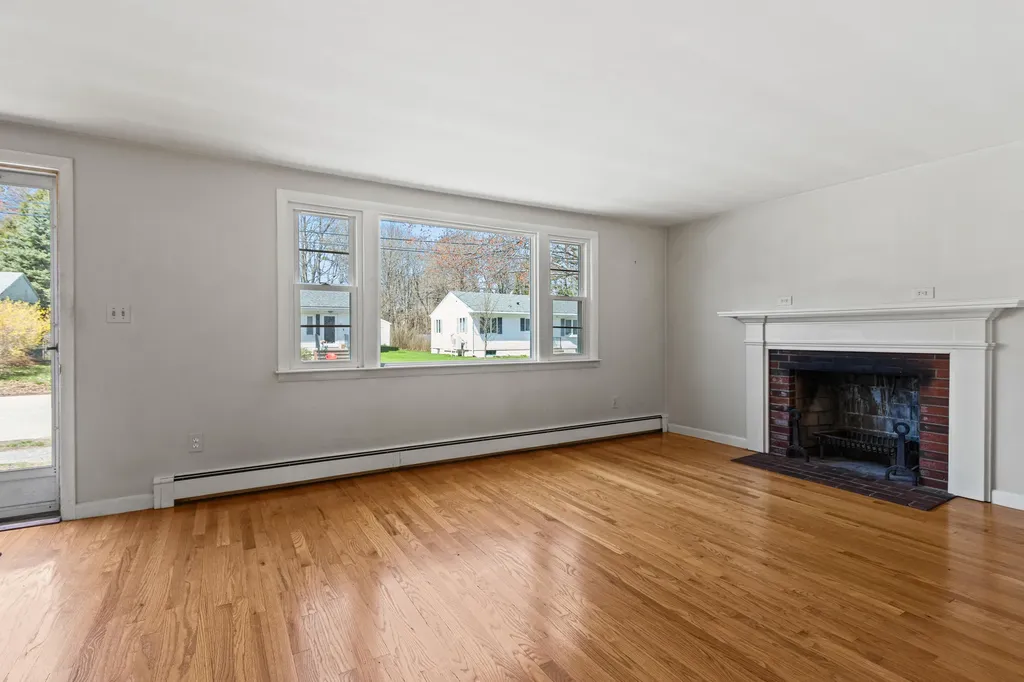 30 Kaler Road South Portland ME 04106