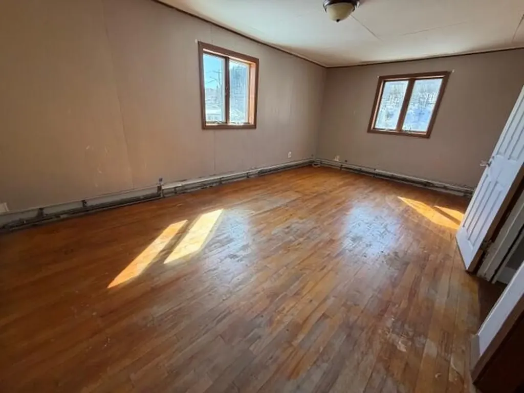 586 Main Street Madawaska ME 04756