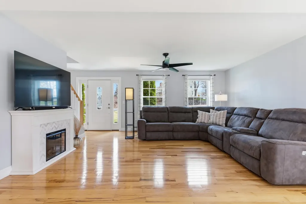 708 Fort Hill Road Gorham ME 04038