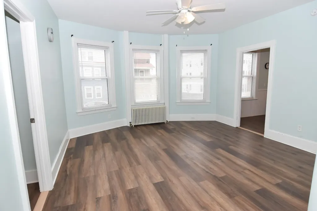 86 Fourth Street Auburn ME 04210
