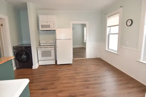 86 Fourth Street Auburn ME 04210