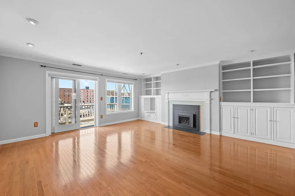 603 Chandler's Wharf Portland ME 04101