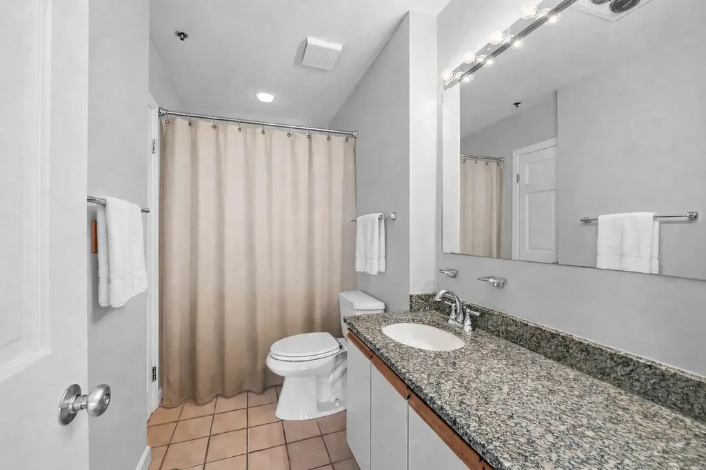 603 Chandler's Wharf Portland ME 04101