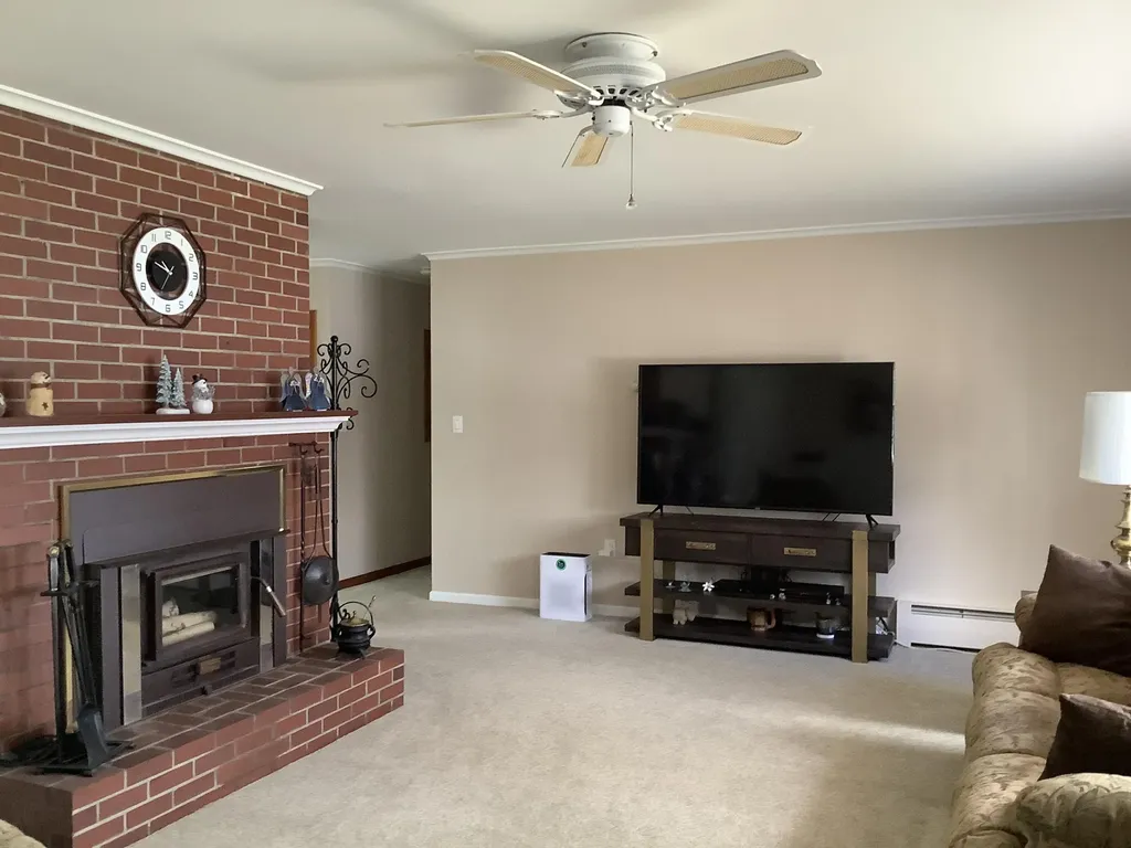 66 Hillside Street Presque Isle ME 04769