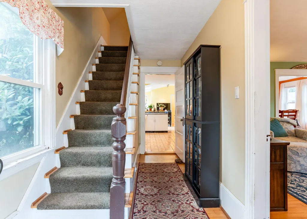 17 Belfort Street Portland ME 04103