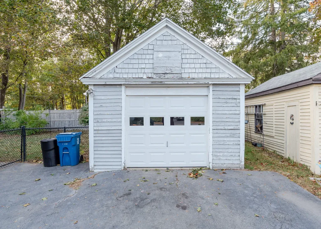 17 Belfort Street Portland ME 04103