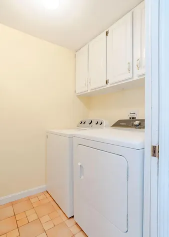 17 Belfort Street Portland ME 04103