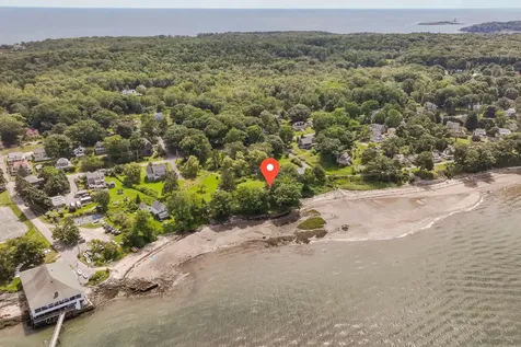 494 Island Avenue Portland ME 04108