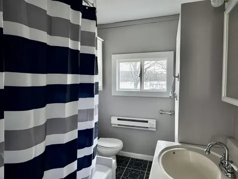 494 Island Avenue Portland ME 04108