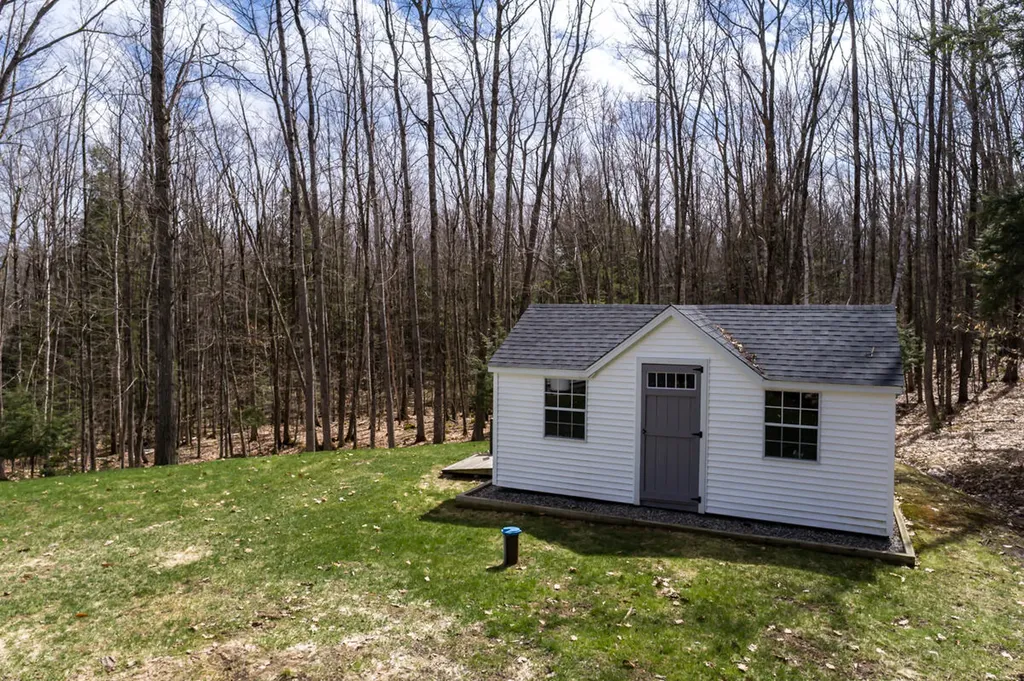 133 Libby Road Pownal ME 04069