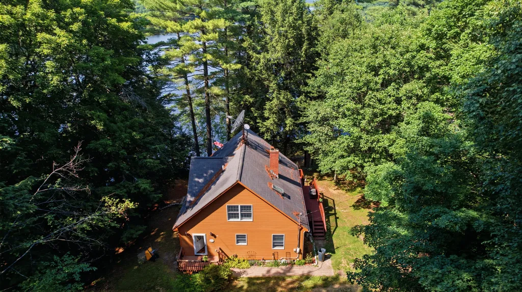 19 Rocky Point Road Monmouth ME 04259