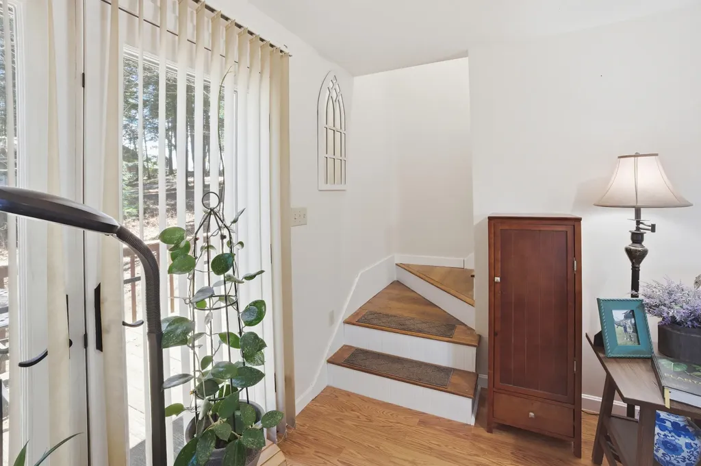 19 Rocky Point Road Monmouth ME 04259
