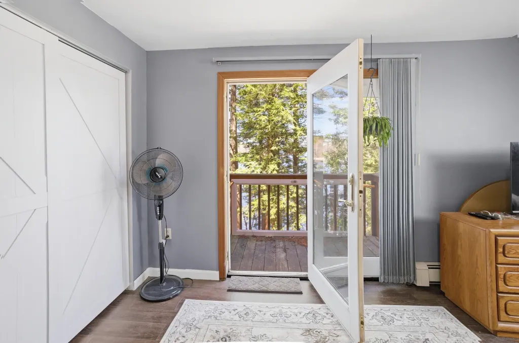 19 Rocky Point Road Monmouth ME 04259