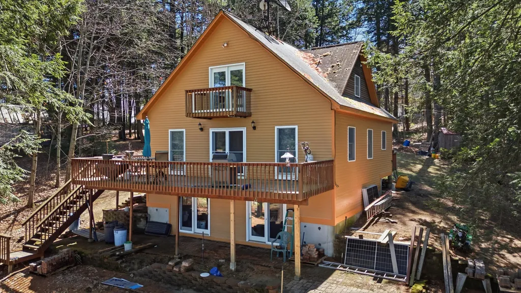 19 Rocky Point Road Monmouth ME 04259