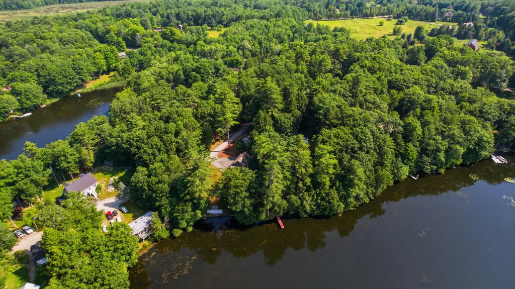 19 Rocky Point Road Monmouth ME 04259
