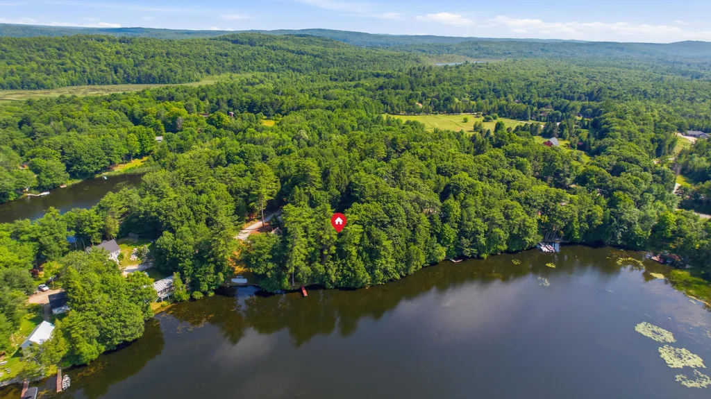 19 Rocky Point Road Monmouth ME 04259