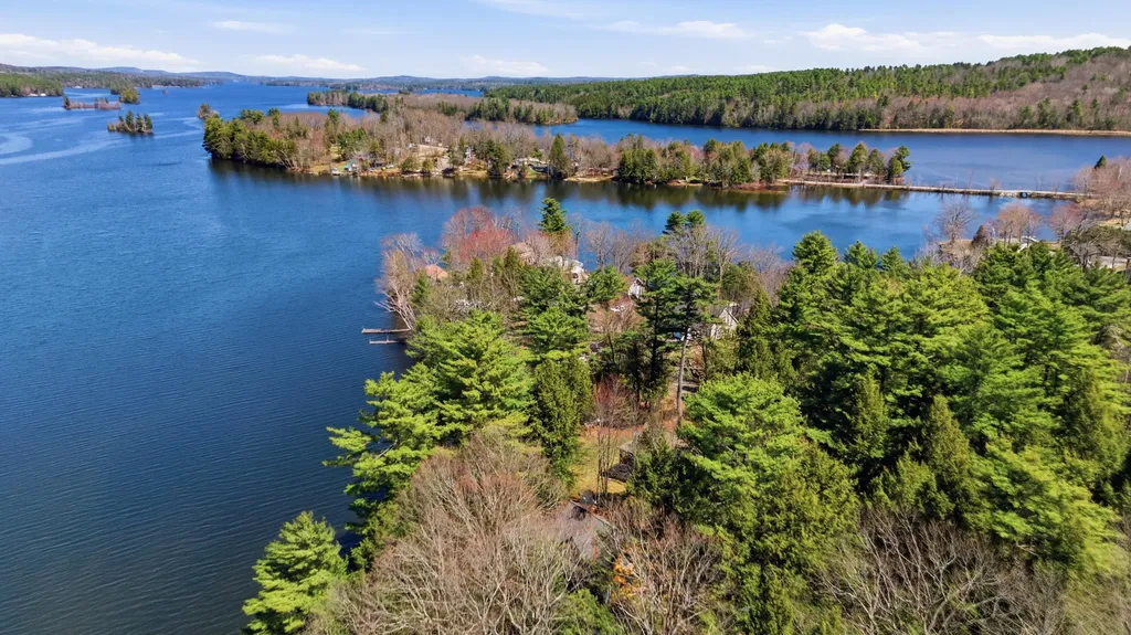 19 Rocky Point Road Monmouth ME 04259