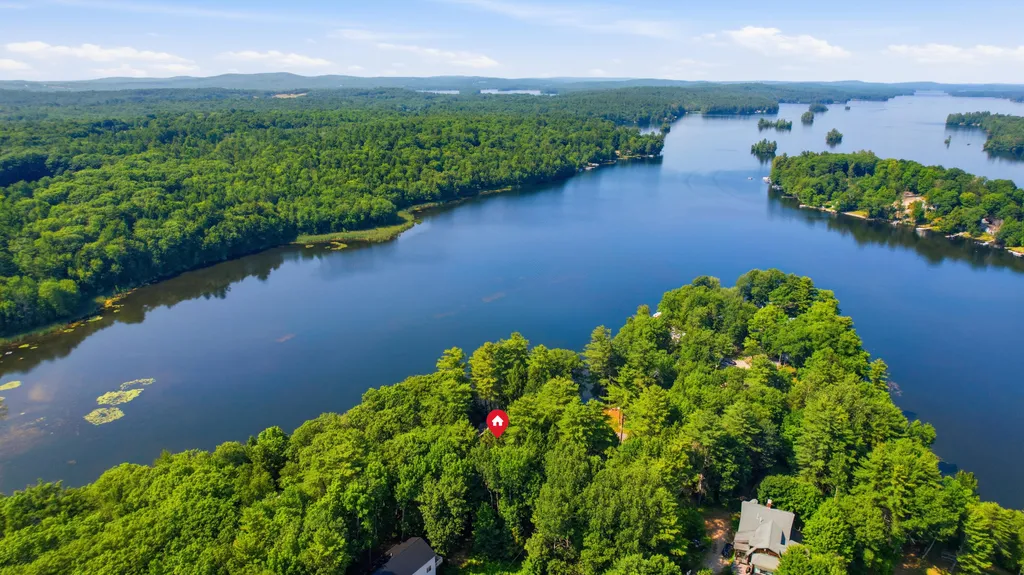 19 Rocky Point Road Monmouth ME 04259