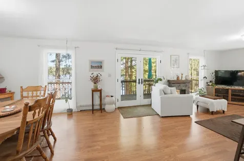 19 Rocky Point Road Monmouth ME 04259