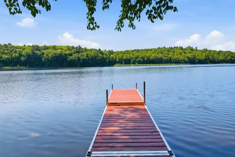 19 Rocky Point Road Monmouth ME 04259