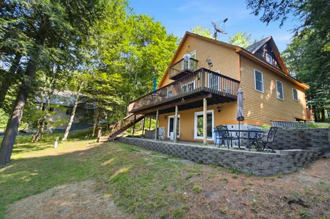 19 Rocky Point Road Monmouth ME 04259