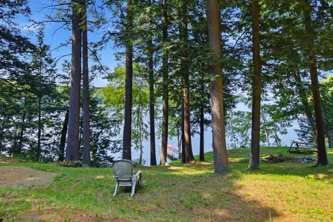 19 Rocky Point Road Monmouth ME 04259
