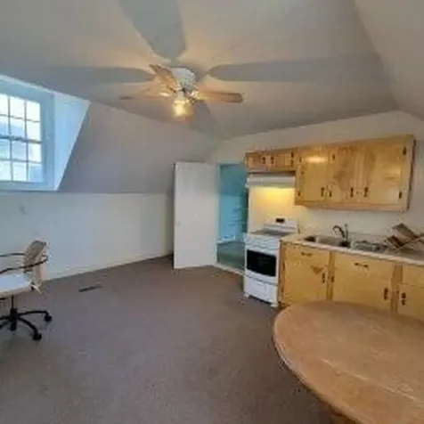 14 Arab Road Lee ME 04455