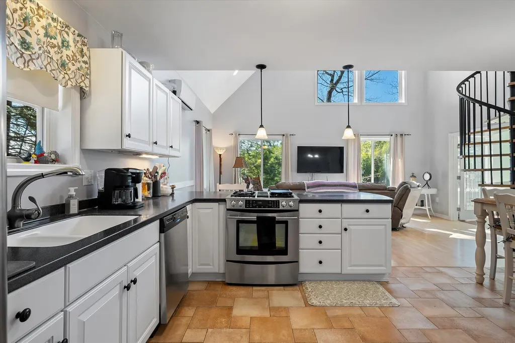 130 Hartview Circle Orland ME 04472