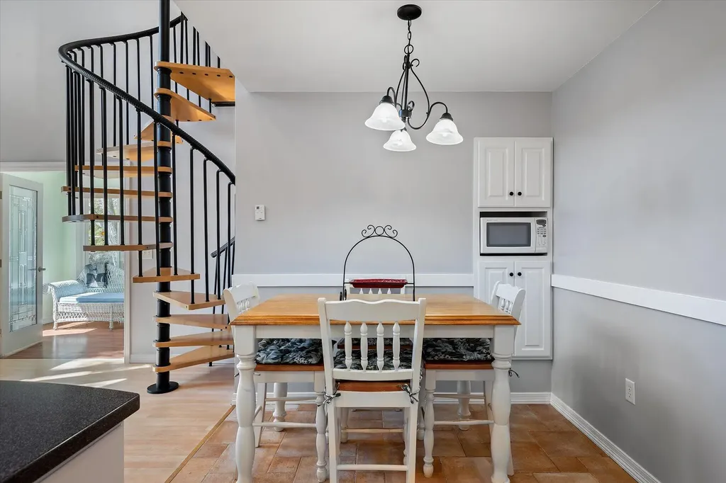 130 Hartview Circle Orland ME 04472