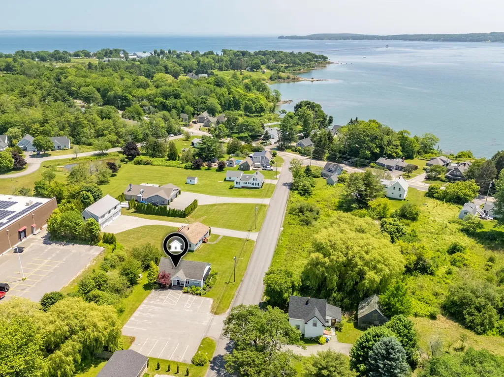 43 Glen Street Rockland ME 04841