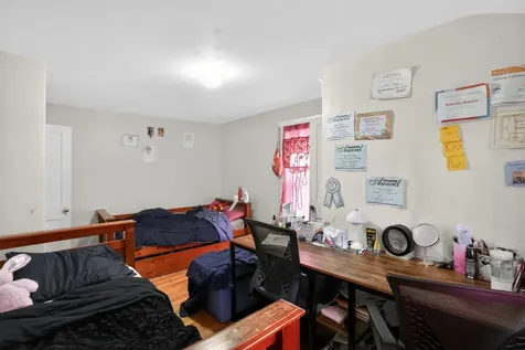 60 Orchard Street Auburn ME 04210