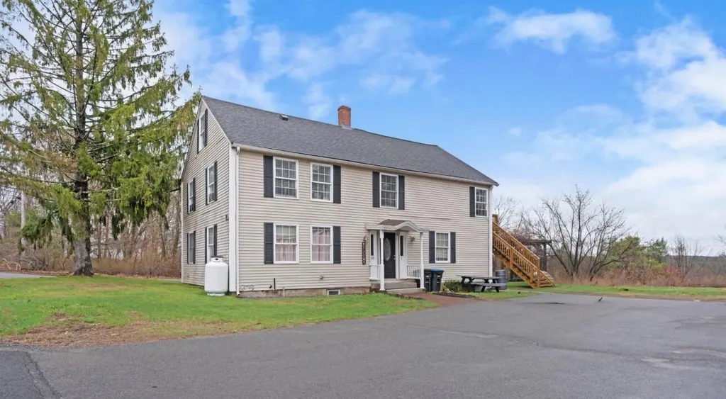 305 Gray Road Windham ME 04062