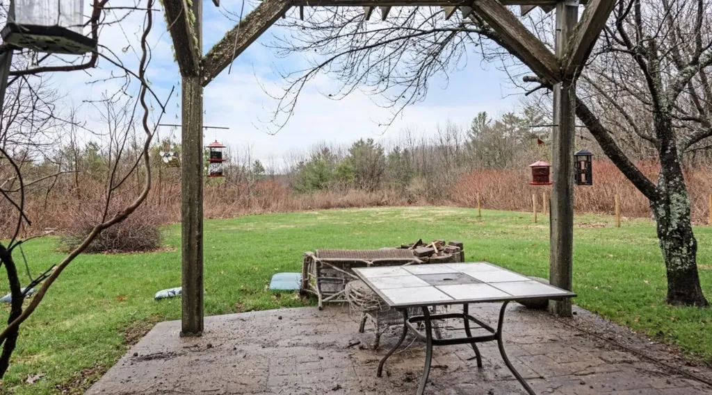 305 Gray Road Windham ME 04062