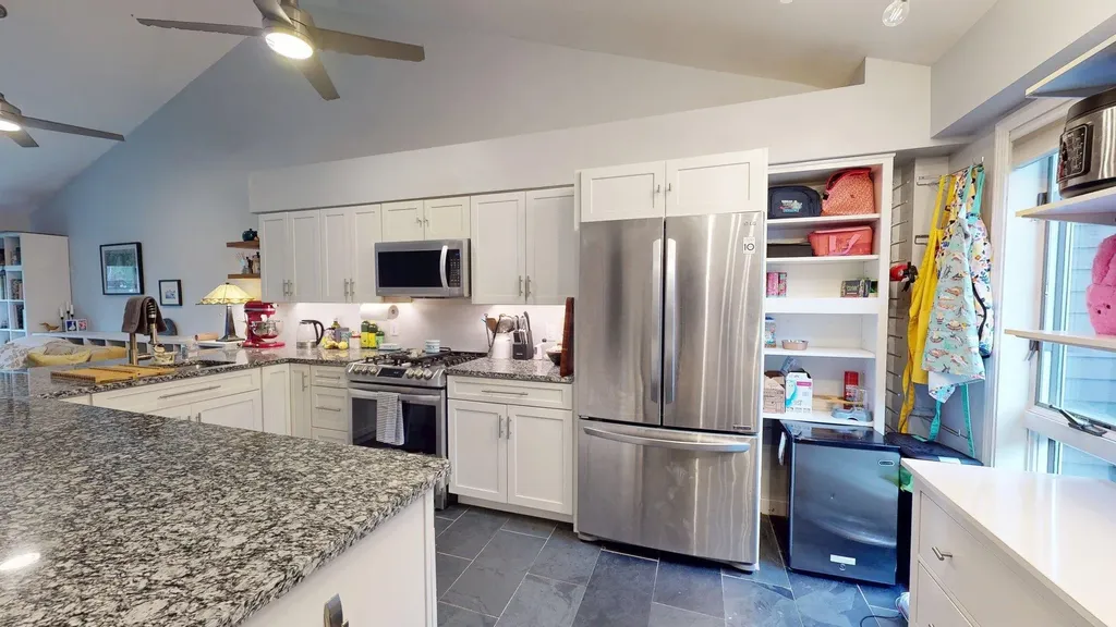 10 Hubbard Farms Road Orono ME 04473