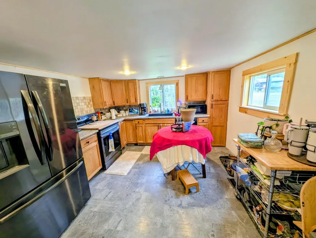 329 Bean Road Mount Vernon ME 04352