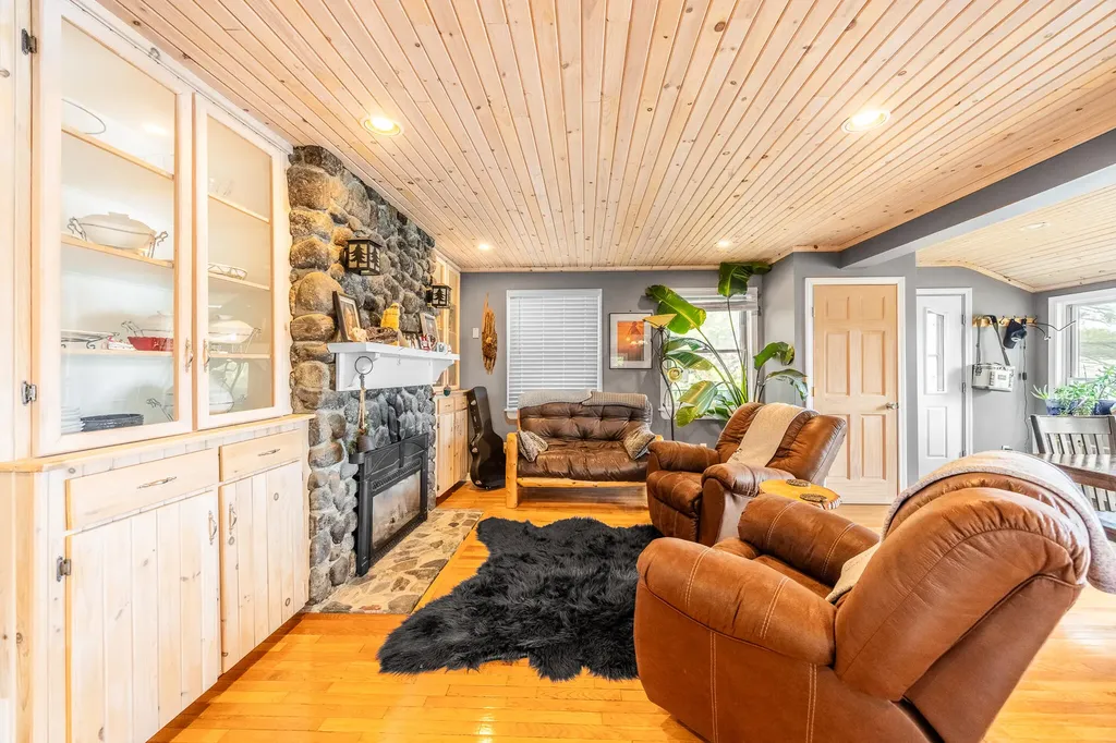 91 Mulberry Road Dedham ME 04429