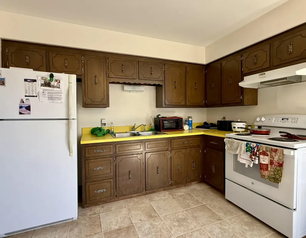 2293&2295 S Princeton Road Baileyville ME 04694