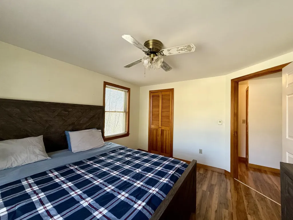 2293&2295 S Princeton Road Baileyville ME 04694
