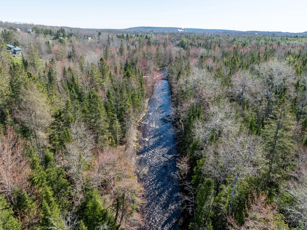 2293&2295 S Princeton Road Baileyville ME 04694