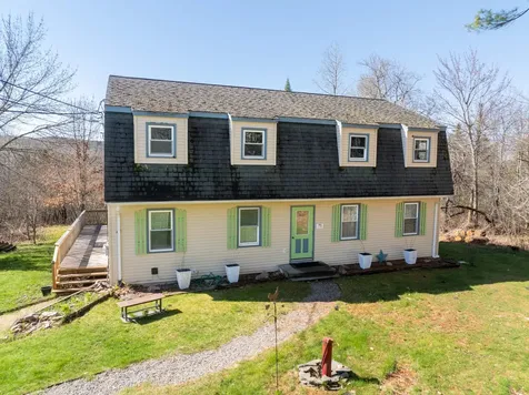 2293&2295 S Princeton Road Baileyville ME 04694