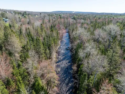 2293&2295 S Princeton Road Baileyville ME 04694