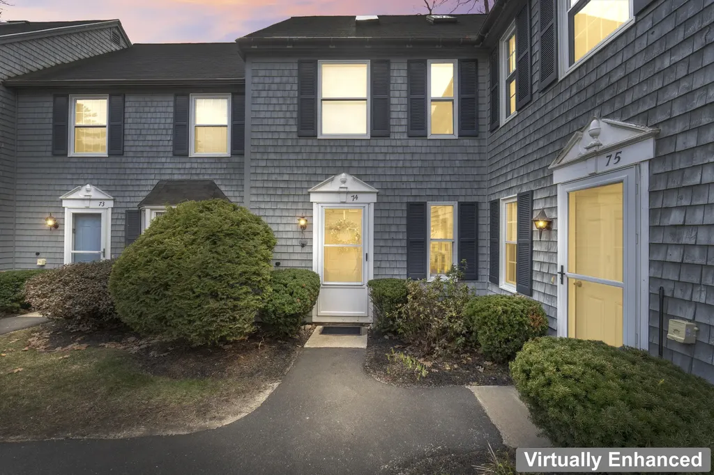 74 Munroe Lane Topsham ME 04086