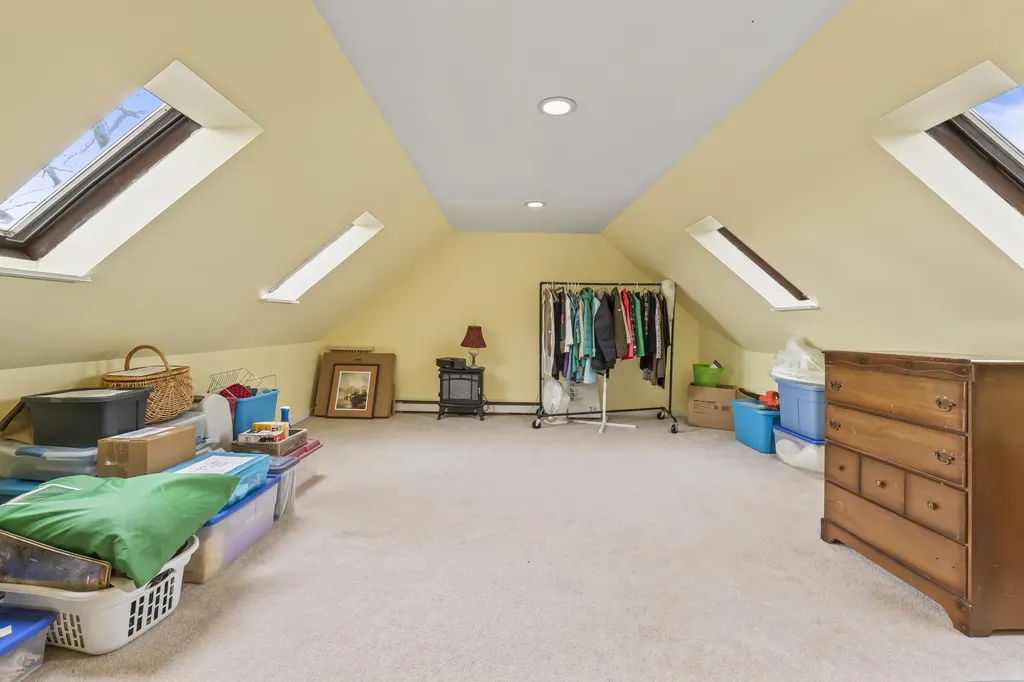 74 Munroe Lane Topsham ME 04086