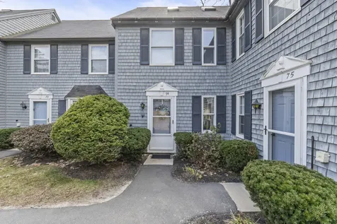 74 Munroe Lane Topsham ME 04086